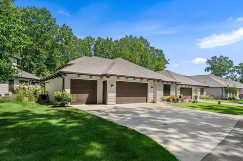 2045 Ottawa Beach Rd, Holland, MI 49424