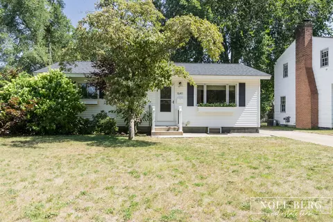 1641 Moulton Ave, Muskegon, MI 49445