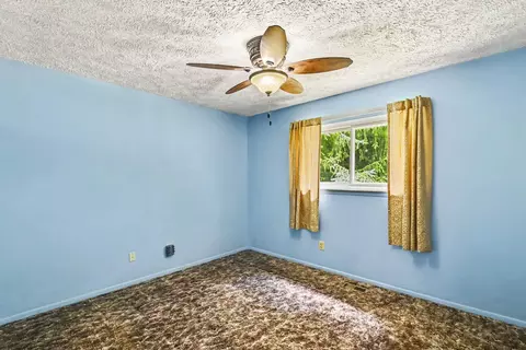 Bedroom - 234 Trinity Cir, Lansing, MI 48911 photo 1 of 4