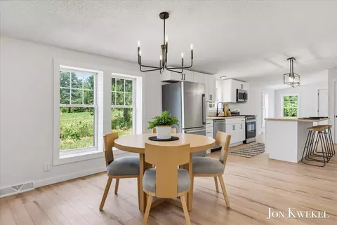Dining - 8636 Maple Rd, Lyons, MI 48851 photo 1 of 1