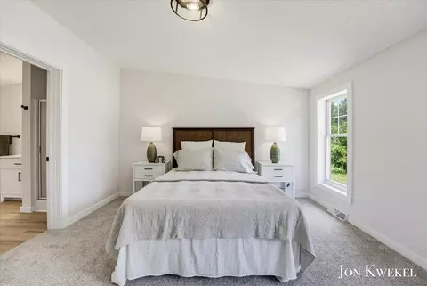 Bedroom - 8636 Maple Rd, Lyons, MI 48851 photo 3 of 7