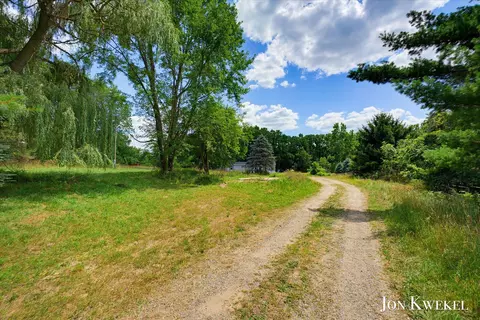 Exterior - 8636 Maple Rd, Lyons, MI 48851 photo 5 of 5