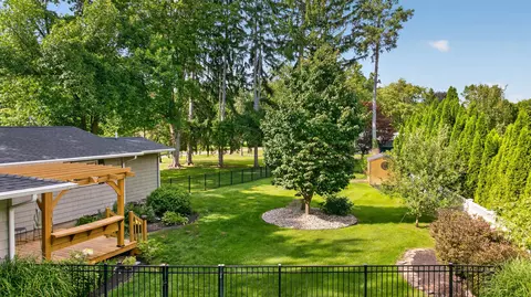 Exterior - 3129 Happy Valley Rd, Jackson, MI 49203 photo 20 of 21