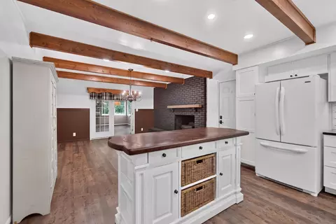 Kitchen - 3129 Happy Valley Rd, Jackson, MI 49203 photo 6 of 6