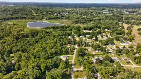 View/Area - 3129 Happy Valley Rd, Jackson, MI 49203 photo 8 of 10