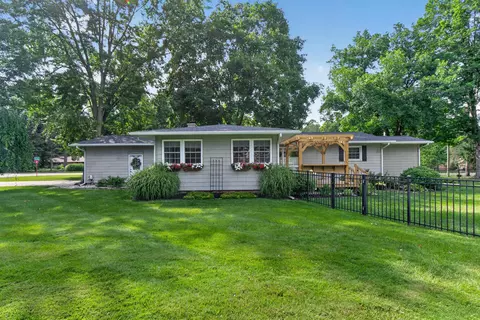 Exterior - 3129 Happy Valley Rd, Jackson, MI 49203 photo 10 of 21