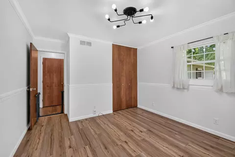 Bedroom - 3129 Happy Valley Rd, Jackson, MI 49203 photo 6 of 8