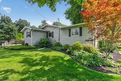 Exterior - 3129 Happy Valley Rd, Jackson, MI 49203 photo 19 of 21