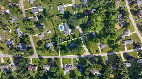 View/Area - 3129 Happy Valley Rd, Jackson, MI 49203 photo 3 of 10