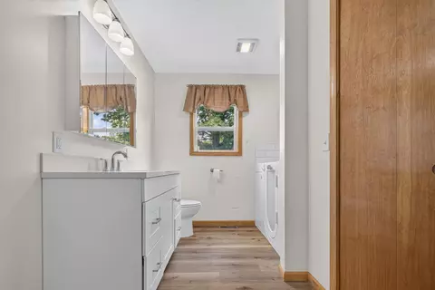 Bath - 3820 N Beech Ave, White Cloud, MI 49349 photo 1 of 1