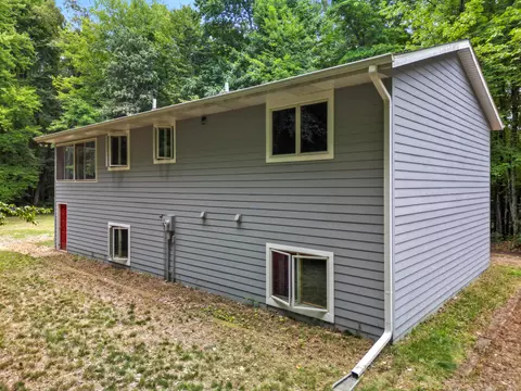 Exterior - 3283 S Spruce Ave, White Cloud, MI 49349 photo 4 of 7