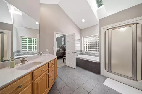 Bath - 2500 Reynolds Rd, Jackson, MI 49201 photo 2 of 6