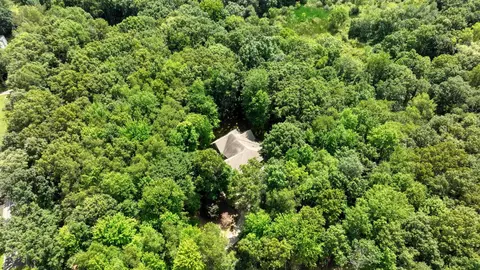 View/Area - 2500 Reynolds Rd, Jackson, MI 49201 photo 3 of 9
