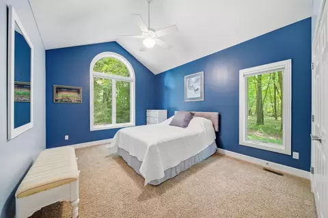 Bedroom - 2500 Reynolds Rd, Jackson, MI 49201 photo 6 of 9