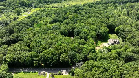 View/Area - 2500 Reynolds Rd, Jackson, MI 49201 photo 8 of 9