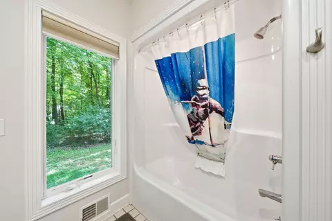 Bath - 2500 Reynolds Rd, Jackson, MI 49201 photo 6 of 6