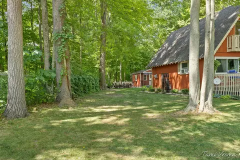 Exterior - 5809 Maple St, Newaygo, MI 49337 photo 6 of 9