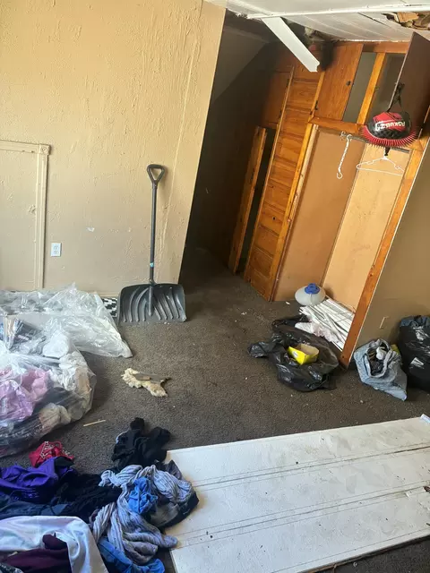 5910 Somerset Ave, Detroit, MI 48224
