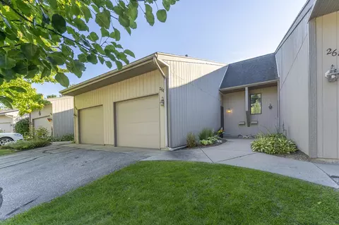 2682 Limestone Ln NE #23, Grand Rapids, MI 49525