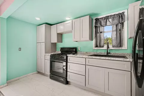 Kitchen - 34 E Washington St, Newaygo, MI 49337 photo 2 of 2