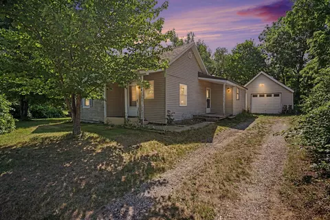 Other - 34 E Washington St, Newaygo, MI 49337 photo 2 of 6