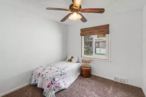 Bedroom - 1127 S Brown St, Jackson, MI 49203 photo 3 of 6