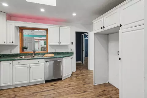 Kitchen - 1127 S Brown St, Jackson, MI 49203 photo 2 of 2
