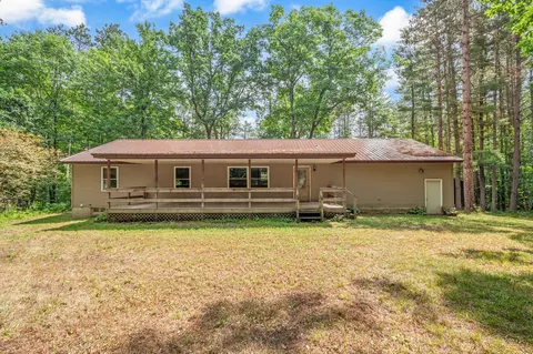 Exterior - 7975 110th Ave, Evart, MI 49631 photo 3 of 9