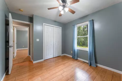 Bedroom - 7975 110th Ave, Evart, MI 49631 photo 4 of 5