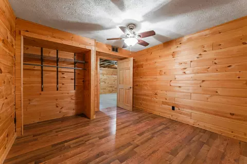 Bedroom - 7975 110th Ave, Evart, MI 49631 photo 5 of 5