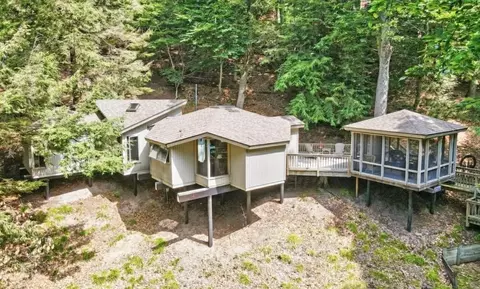10304 Lost Valley Rd #12, Montague, MI 49437