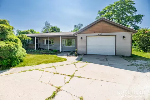 4147 S Brooks Rd, Muskegon, MI 49444