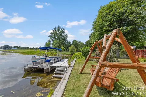 Exterior - 388 Reid Dr, Stanton, MI 48888 photo 3 of 4