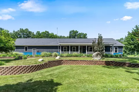1780 Shady Ln, Allegan, MI 49010