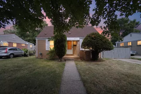 224 Victory Dr, Pontiac, MI 48342