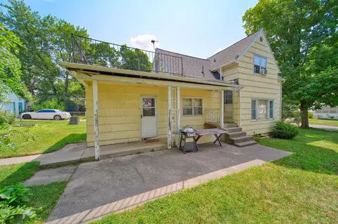 Exterior - 518 Garfield St, Jackson, MI 49203 photo 6 of 18
