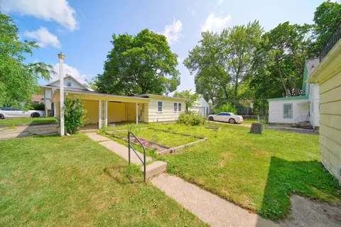 Exterior - 518 Garfield St, Jackson, MI 49203 photo 14 of 18