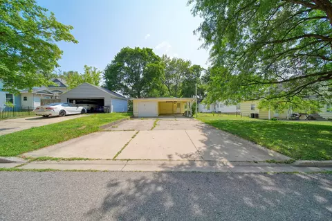 Exterior - 518 Garfield St, Jackson, MI 49203 photo 13 of 18