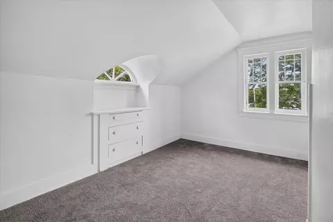 Bedroom - 939 Backus St, Jackson, MI 49202 photo 8 of 10