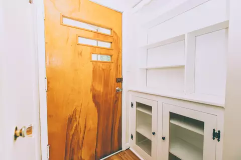 Entry Way - 1072 E Territorial Rd N, Rives Junction, MI 49277 photo 2 of 2