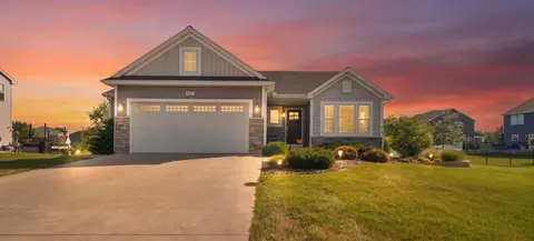 6087 Longhorn Trl, Stevensville, MI 49127