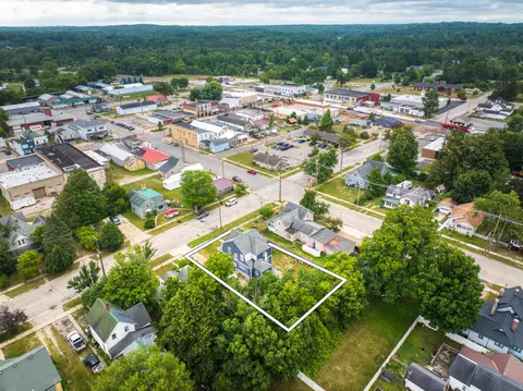 211 N Pine St, Evart, MI 49631 photo 31