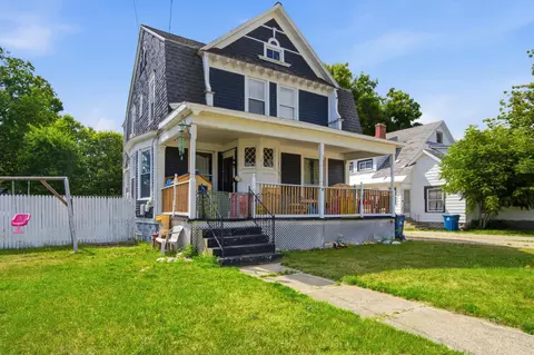 211 N Pine St, Evart, MI 49631