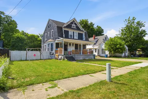 211 N Pine St, Evart, MI 49631 photo 3