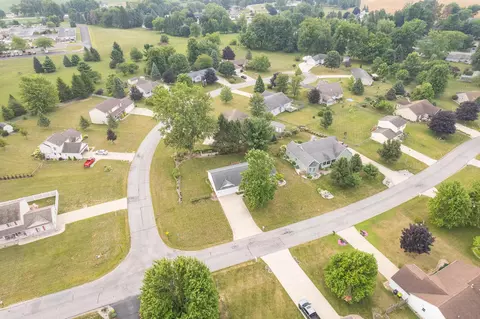 View/Area - 225 Joy Rd, Adrian, MI 49221 photo 2 of 3