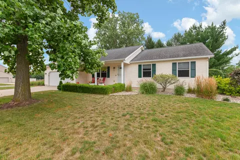 Exterior - 225 Joy Rd, Adrian, MI 49221 photo 2 of 5