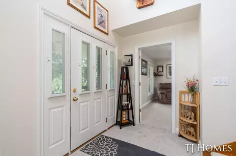 Entry Way - 176 109th Ave, Plainwell, MI 49080 photo 1 of 3