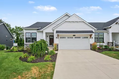2153 Perennial Dr, Hudsonville, MI 49426