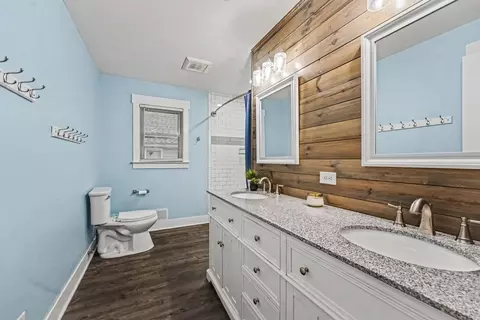 Bath - 7666 Thomas Ave, Jenison, MI 49428 photo 2 of 2