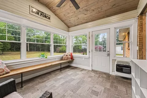 Exterior - 7666 Thomas Ave, Jenison, MI 49428 photo 4 of 6